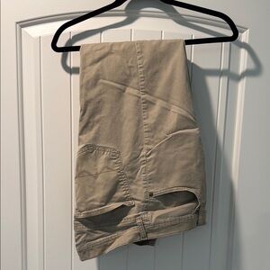 Wrangler straight fit Tan Casual Pants